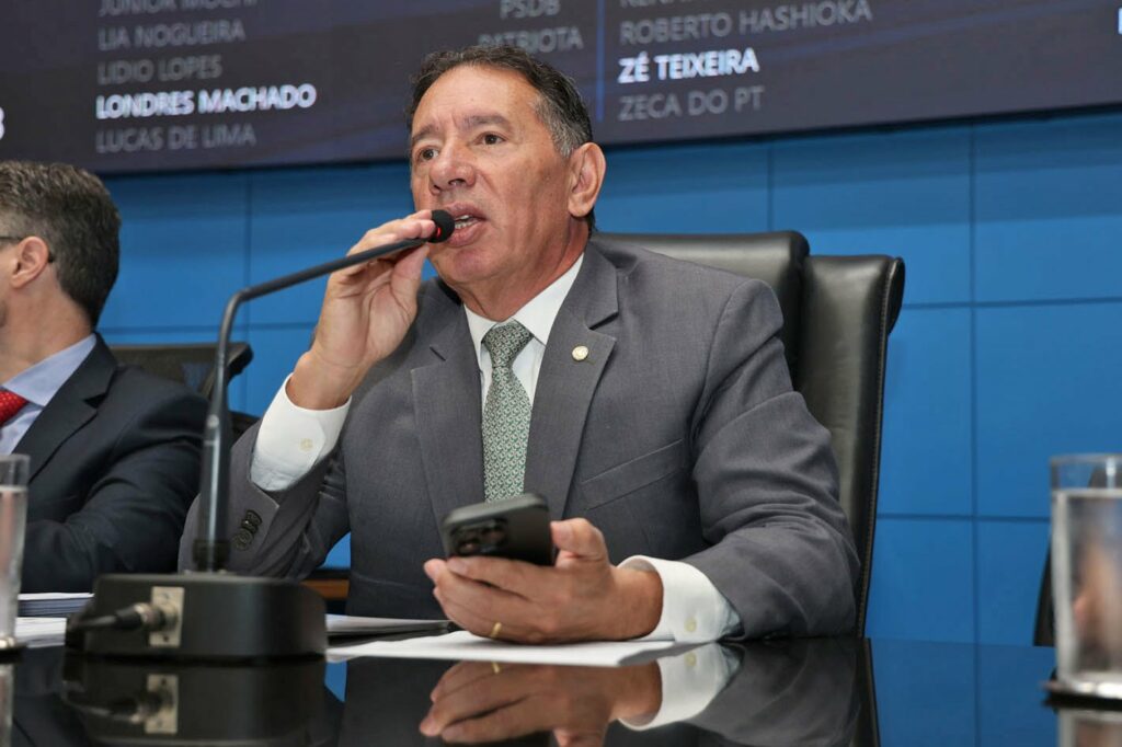 Pesquisa mostra Gerson em 3º lugar e com baixa rejeição na corrida pelo Senado Pesquisa mostra Gerson em 3º lugar e com baixa rejeição na corrida pelo Senado