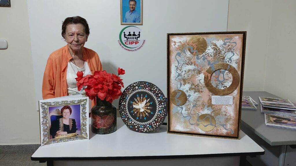 Embaixatriz da Arte e Cultura Fronteiriça, Maria Bonita Rodrigues Georges lança livro no Clube de Imprensa de Ponta Porã Embaixatriz da Arte e Cultura Fronteiriça, Maria Bonita Rodrigues Georges lança livro no Clube de Imprensa de Ponta Porã