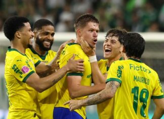 Category "Esportes" com ad especifico contratado