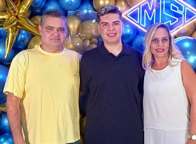 Veja os aniversariantes de hoje, dia 31/10/25 Veja os aniversariantes de hoje, dia 31/10/25