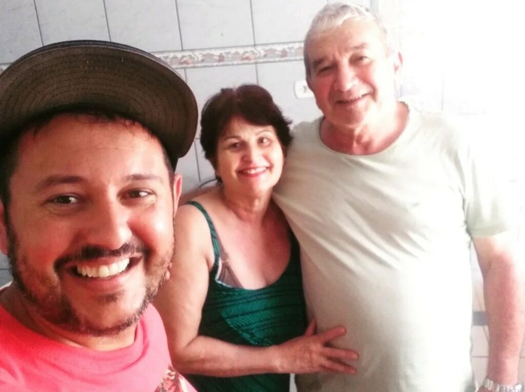 Saiba quem faz aniversário hoje, dia 07/10/25, por Dora Nunes