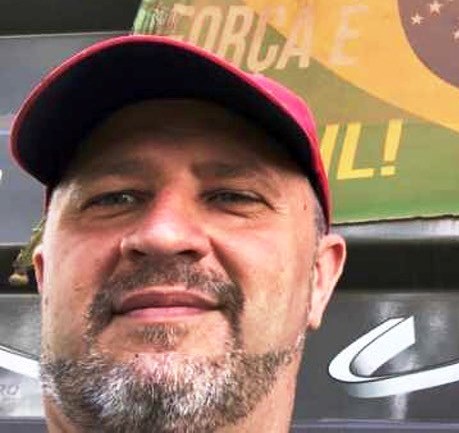 Confira os aniversariantes desse dia 01/11/25, por Dora Nunes