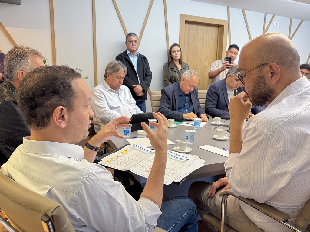 Ponta Porã discute avanços do programa MS Ativo com a Casa Civil