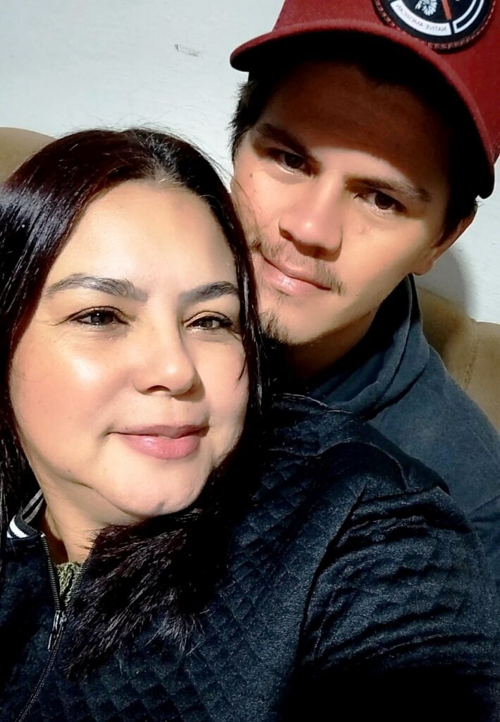 Confira os aniversariantes desse dia 01/11/25, por Dora Nunes