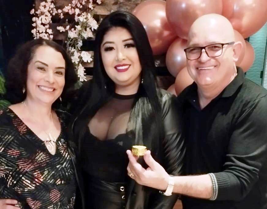 Saiba quem faz aniversário hoje, dia 10/10/25, por Dora Nunes Saiba quem faz aniversário hoje, dia 10/10/25, por Dora Nunes