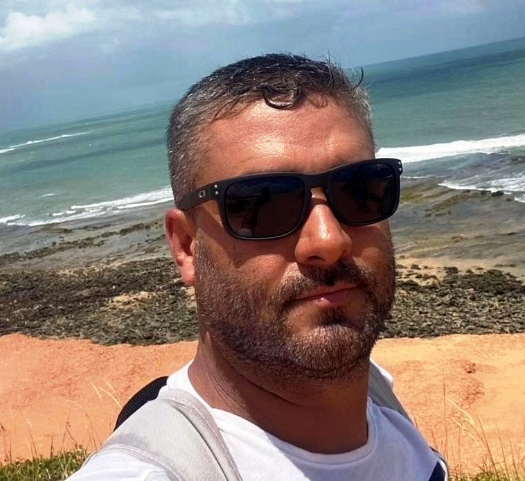 Confira os aniversariantes desse dia 01/11/25, por Dora Nunes