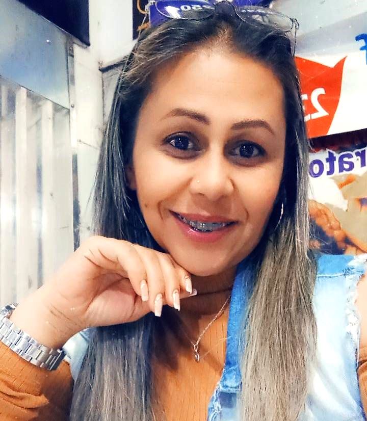 Confira os aniversariantes desse dia 02/10/25, por Dora Nunes