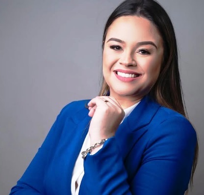 Confira os aniversariantes desse dia 02/10/25, por Dora Nunes