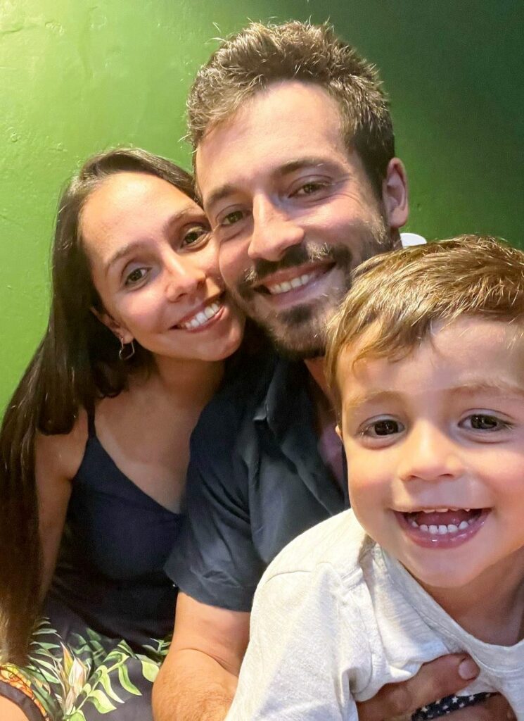 Confira os aniversariantes desse dia 02/10/25, por Dora Nunes