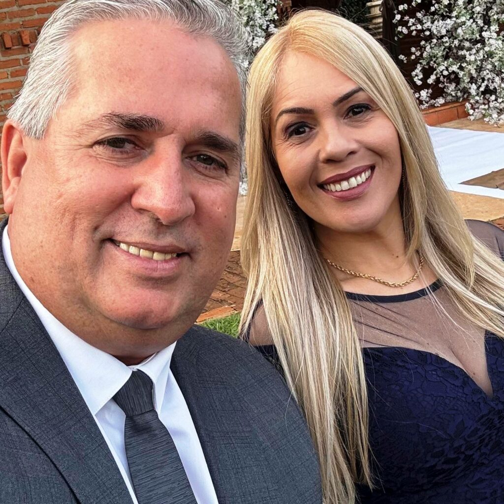 Saiba quem faz aniversário hoje, dia 14/10/25, por Dora Nunes Saiba quem faz aniversário hoje, dia 14/10/25, por Dora Nunes