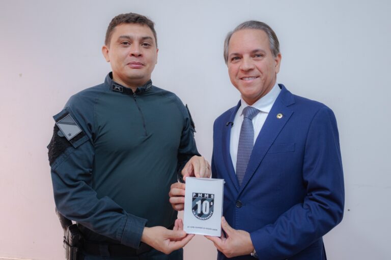 Coronel David visita 10ª CIPM, destaca ato heroico de policiais militares e lembra conquista histórica da PM com a Lei da Presunção de Inocência Coronel David visita 10ª CIPM, destaca ato heroico de policiais militares e lembra conquista histórica da PM com a Lei da Presunção de Inocência