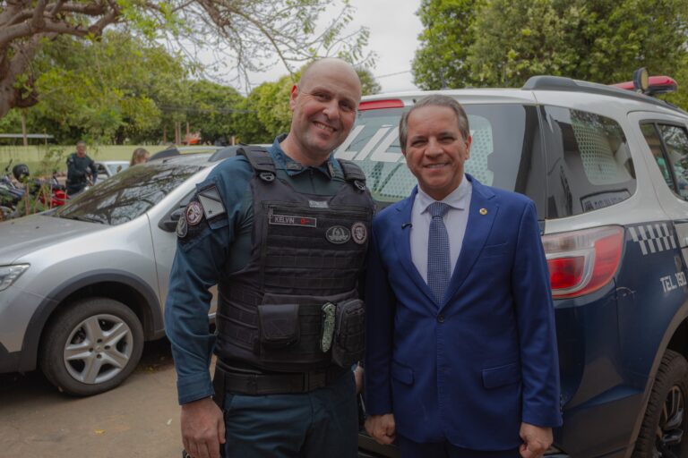Coronel David visita 10ª CIPM, destaca ato heroico de policiais militares e lembra conquista histórica da PM com a Lei da Presunção de Inocência Coronel David visita 10ª CIPM, destaca ato heroico de policiais militares e lembra conquista histórica da PM com a Lei da Presunção de Inocência