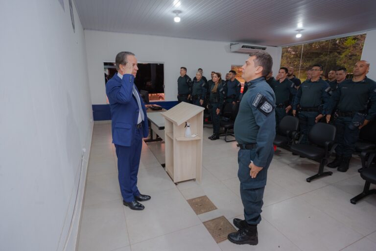 Coronel David visita 10ª CIPM, destaca ato heroico de policiais militares e lembra conquista histórica da PM com a Lei da Presunção de Inocência Coronel David visita 10ª CIPM, destaca ato heroico de policiais militares e lembra conquista histórica da PM com a Lei da Presunção de Inocência