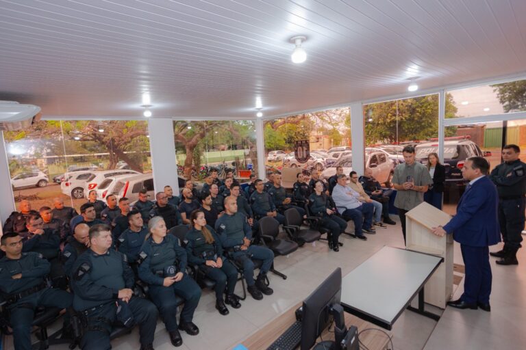 Coronel David visita 10ª CIPM, destaca ato heroico de policiais militares e lembra conquista histórica da PM com a Lei da Presunção de Inocência Coronel David visita 10ª CIPM, destaca ato heroico de policiais militares e lembra conquista histórica da PM com a Lei da Presunção de Inocência