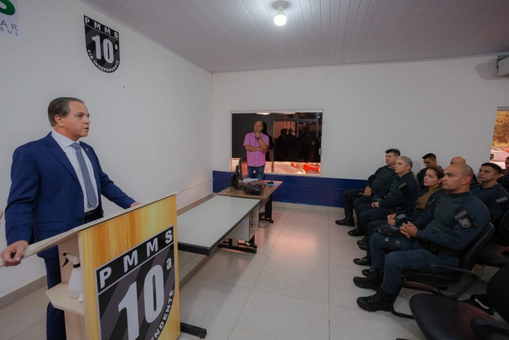 Coronel David visita 10ª CIPM, destaca ato heroico de policiais militares e lembra conquista histórica da PM com a Lei da Presunção de Inocência Coronel David visita 10ª CIPM, destaca ato heroico de policiais militares e lembra conquista histórica da PM com a Lei da Presunção de Inocência