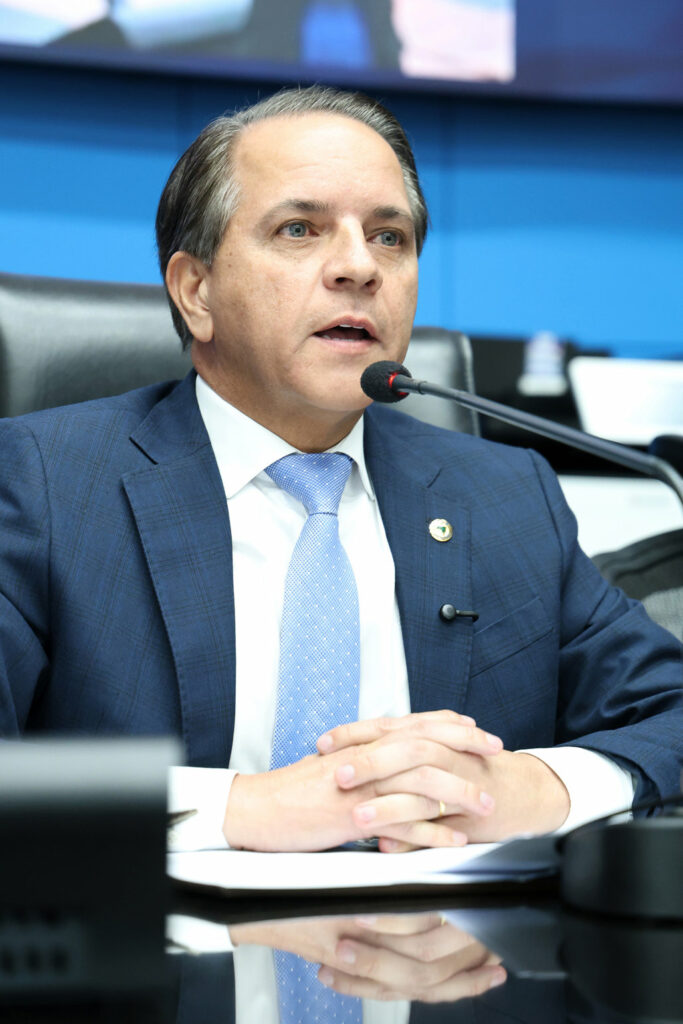 Medalha Coronel Adib: ALEMS reconhece o trabalho de homens e mulheres da segurança de MS Medalha Coronel Adib: ALEMS reconhece o trabalho de homens e mulheres da segurança de MS