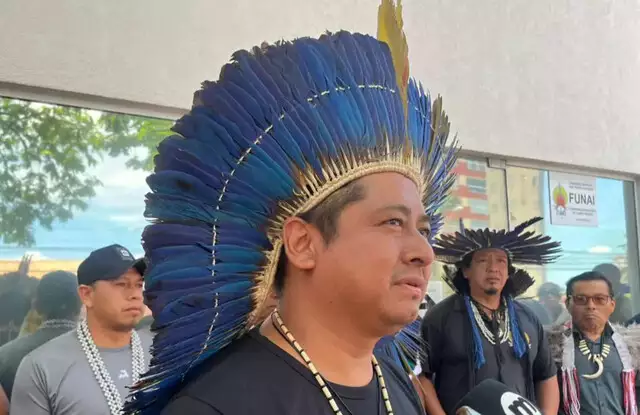 Caciques ocupam sede da Funai contra a troca de coordenador regional Caciques ocupam sede da Funai contra a troca de coordenador regional
