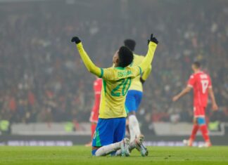 Category "Esportes" com ad especifico contratado