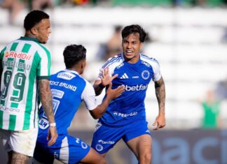 Category "Esportes" com ad especifico contratado