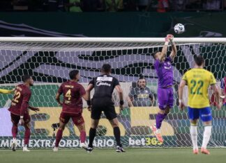 Category "Esportes" com ad especifico contratado