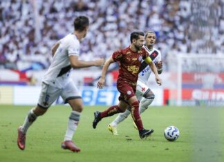 Category "Esportes" com ad especifico contratado