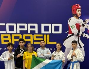 Category "Esportes" com ad especifico contratado