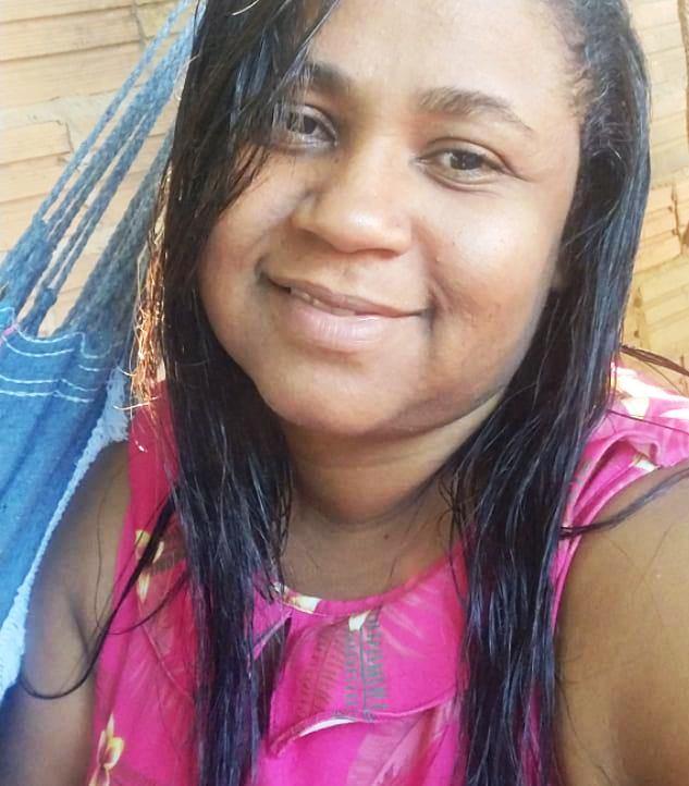 Confira os aniversariantes desse dia 04/11/25, por Dora Nunes