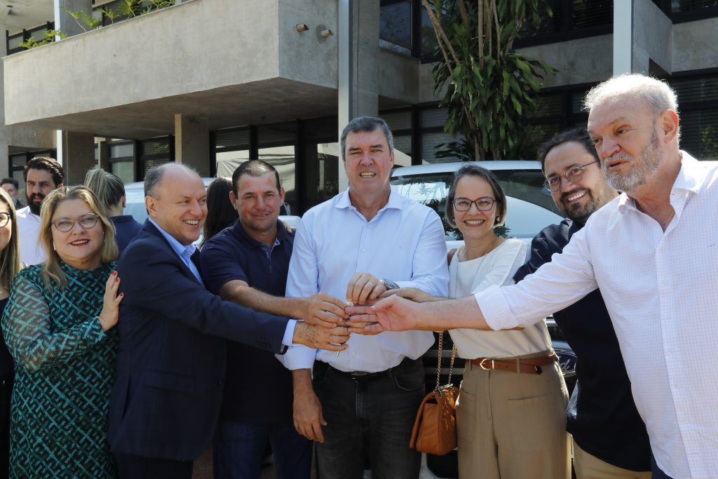 Para fortalecer ações de vigilância em saúde, Governo de MS entrega veículos para 14 municípios Para fortalecer ações de vigilância em saúde, Governo de MS entrega veículos para 14 municípios