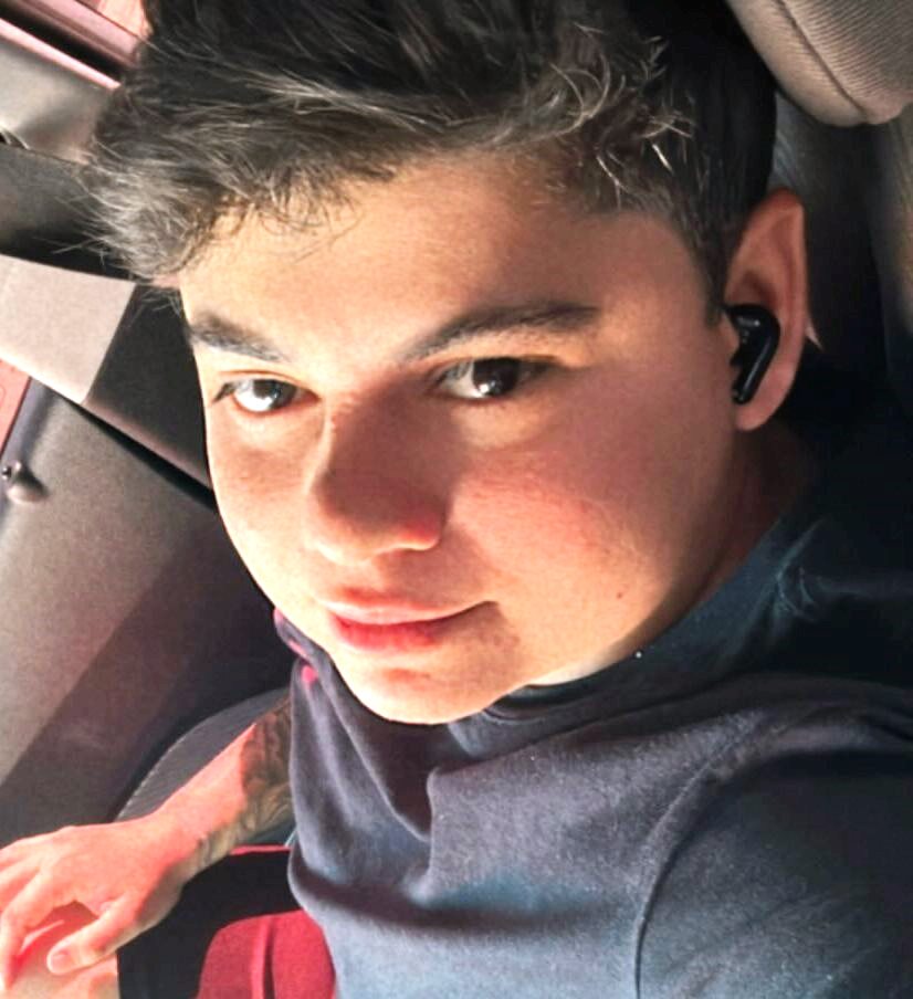 Saiba quem faz aniversário hoje, dia 24/11/25, por Dora Nunes