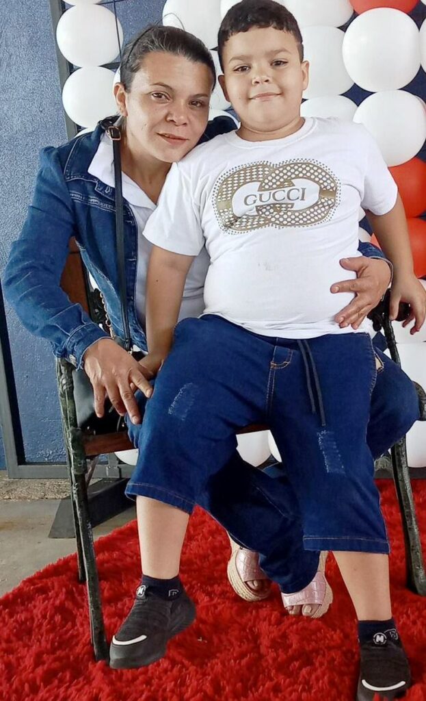 Saiba quem faz aniversário hoje, dia 08/11/25, por Dora Nunes