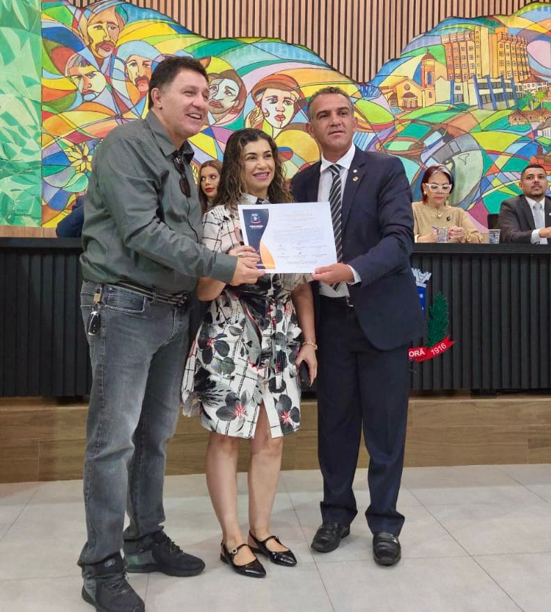 Ponta Porã: Vereador Avelino outorga votos de congratulações ao Pontaporainforma Ponta Porã: Vereador Avelino outorga votos de congratulações ao Pontaporainforma