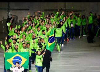 Category "Esportes" com ad especifico contratado