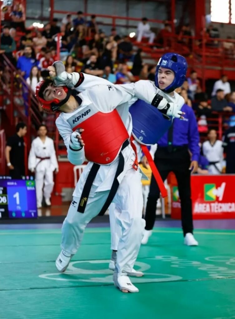 Ponta Porã conquista 4 medalhas na Copa do Brasil de Taekwondo