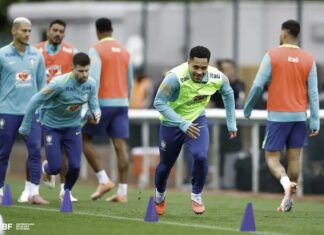 Category "Esportes" com ad especifico contratado