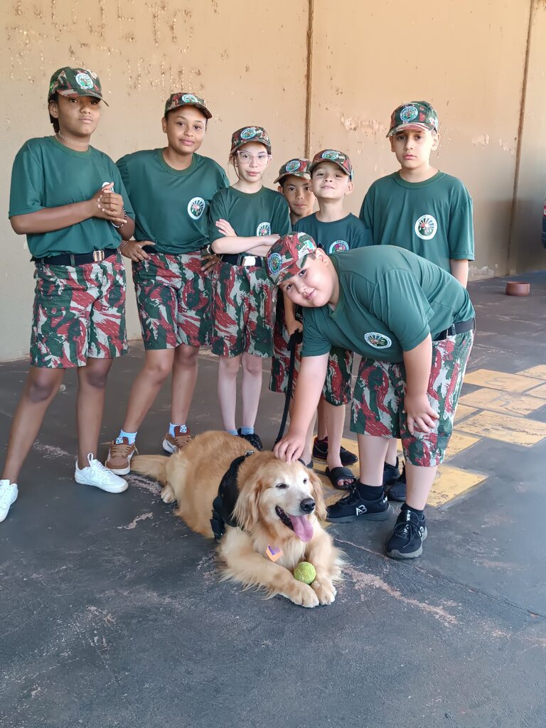 Projeto Florestinha recebe visita da Força Tática e Canil do 4º BPM em Amambai