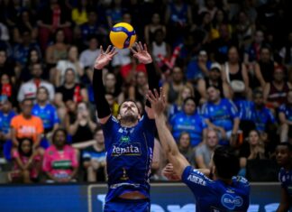 Category "Esportes" com ad especifico contratado