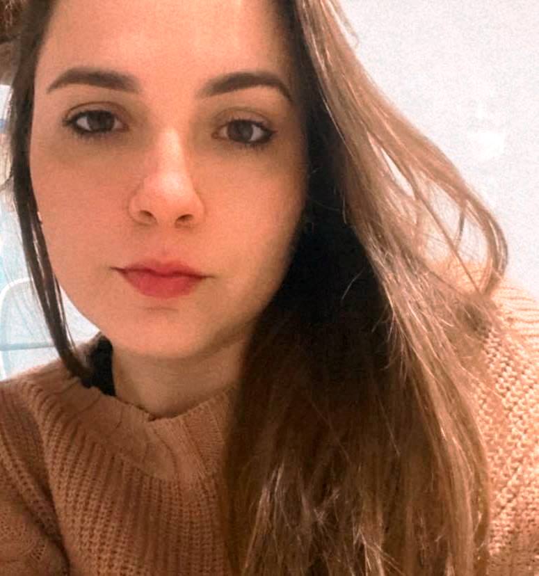 Confira os aniversariantes desse dia 08/12/25, por Dora Nunes