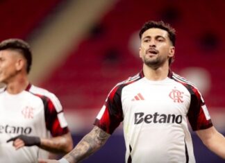 Category "Esportes" com ad especifico contratado