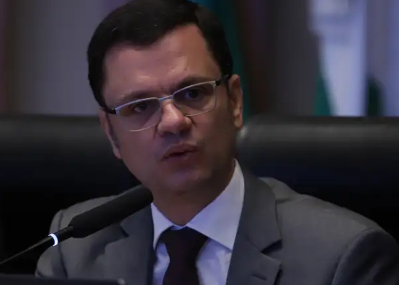 Anderson Torres e Ramagem são demitidos da PF após condenação