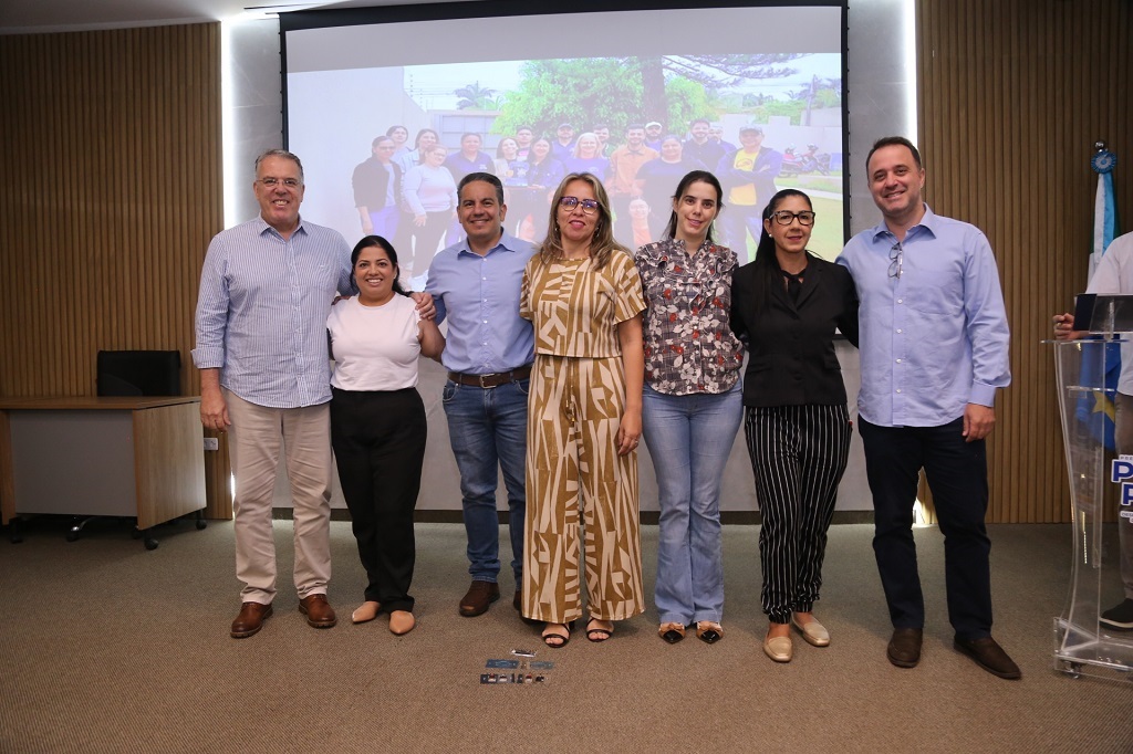 Ponta Porã: Servidores recebem certificado de formatura do programa Mais Saúde com Agente Ponta Porã: Servidores recebem certificado de formatura do programa Mais Saúde com Agente