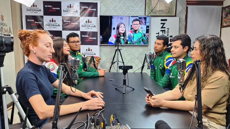 Jovens transformam antigo lixão de Ponta Porã em floresta urbana em formação Jovens transformam antigo lixão de Ponta Porã em floresta urbana em formação