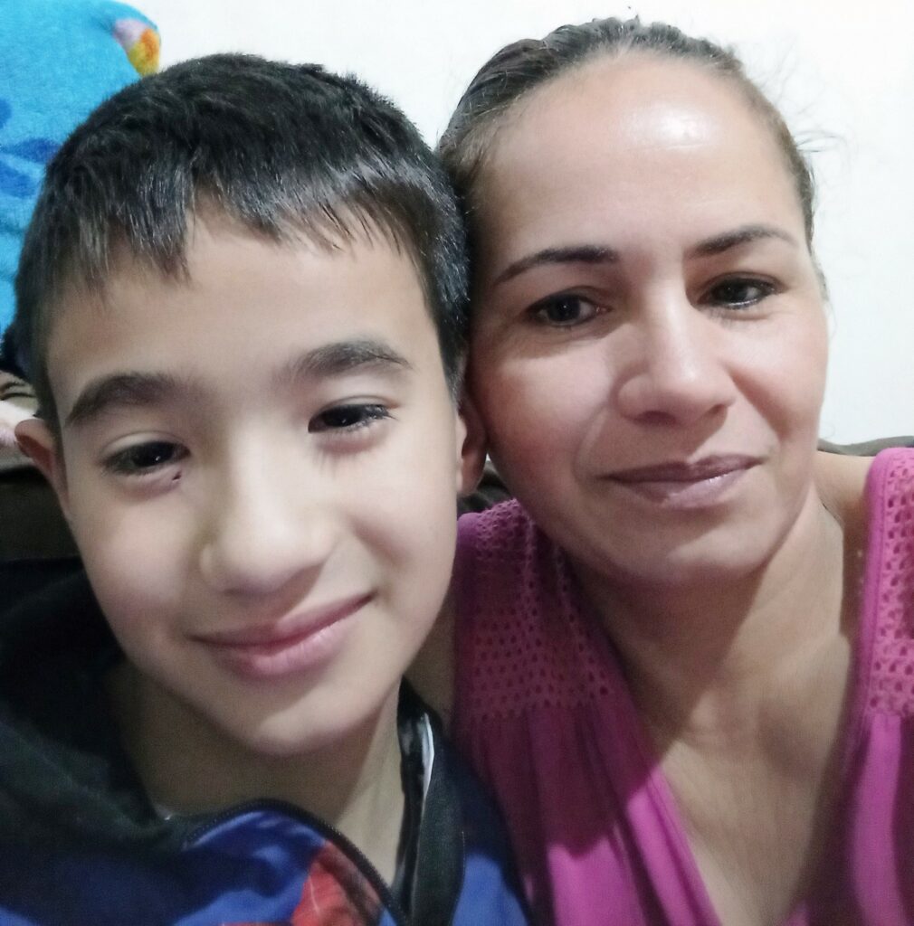 Confira os aniversariantes desse dia 02/12/25, por Dora Nunes