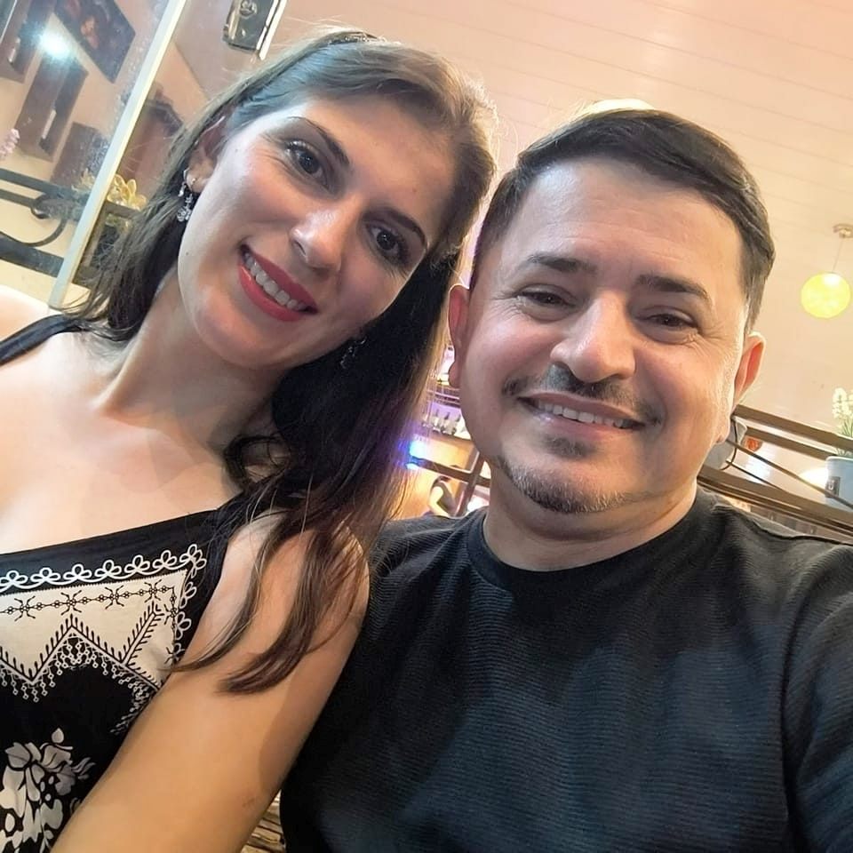 Saiba quem faz aniversário hoje, dia 06/12/25, por Dora Nunes