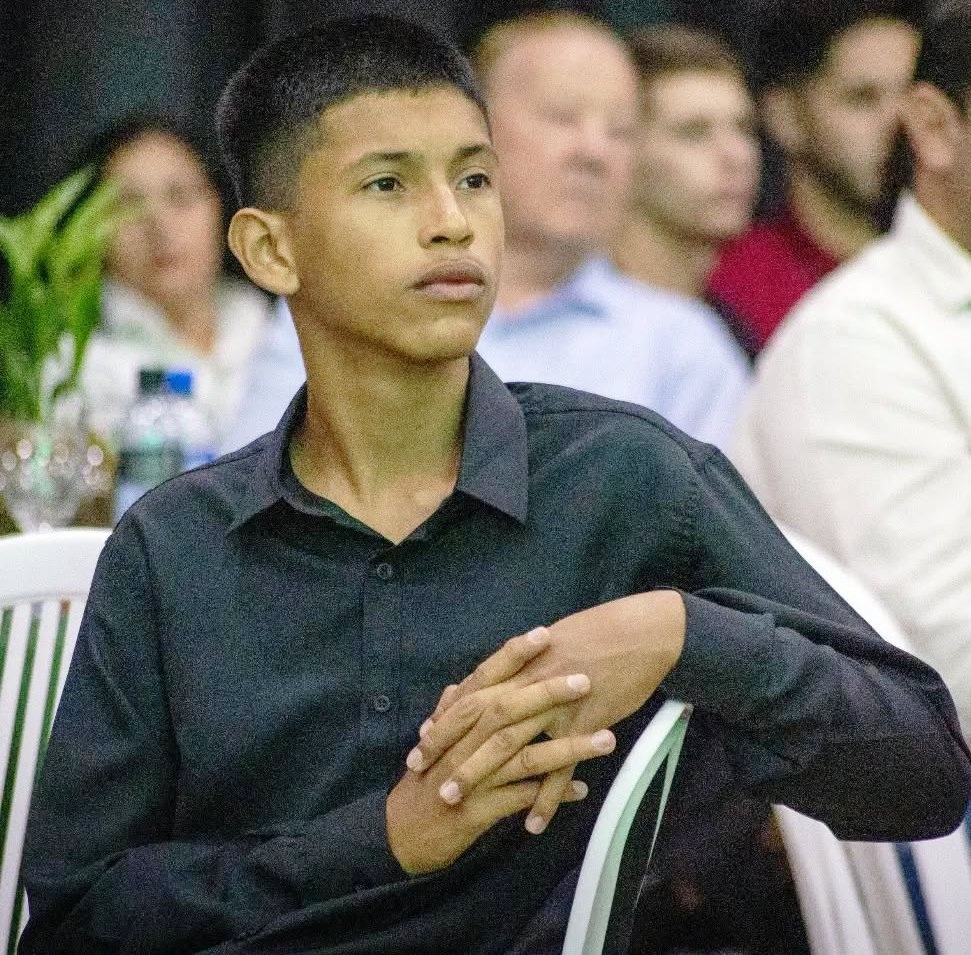 Saiba quem faz aniversário hoje, dia 20/12/25, por Dora Nunes Saiba quem faz aniversário hoje, dia 20/12/25, por Dora Nunes