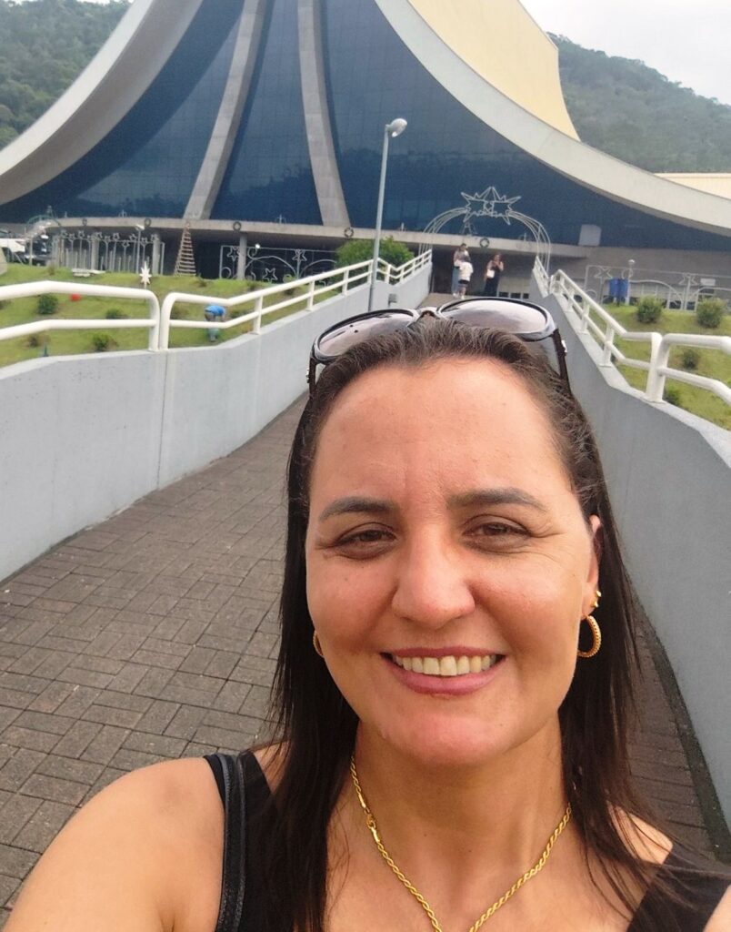 Veja os aniversariantes de hoje, dia 10/12/25 Veja os aniversariantes de hoje, dia 10/12/25