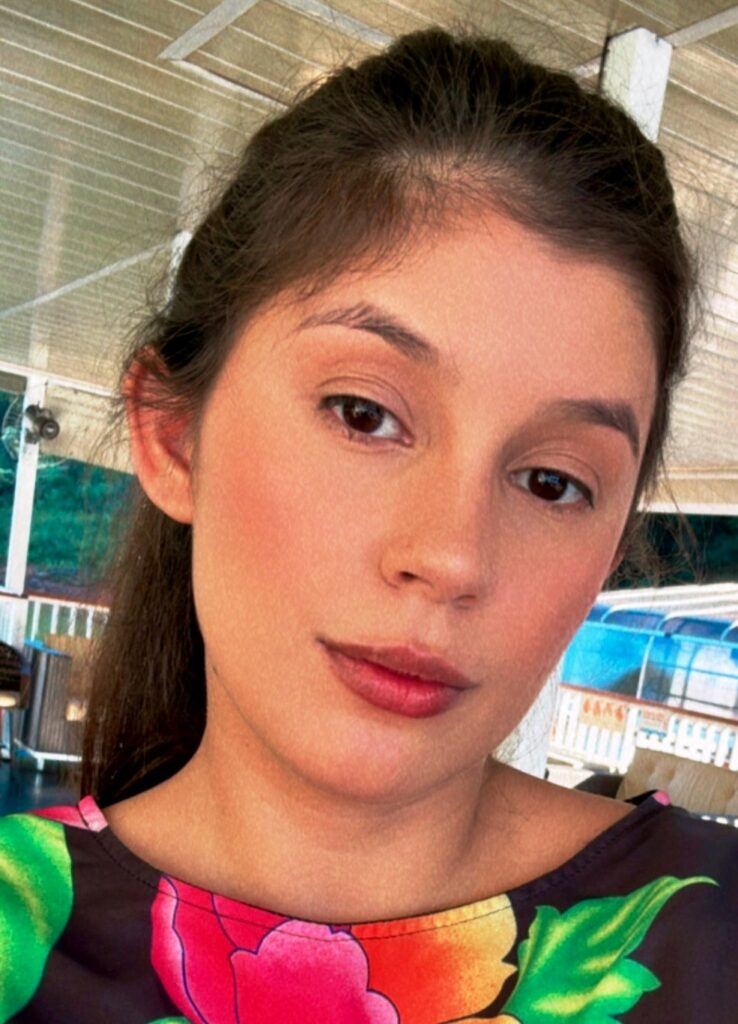 Confira os aniversariantes desse dia 22/12/25, por Dora Nunes