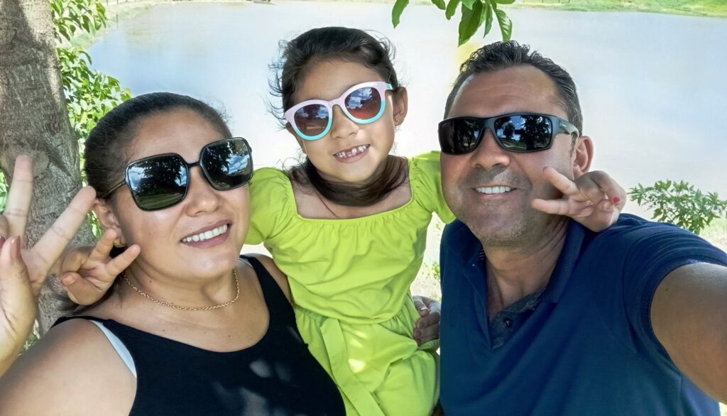 Saiba quem faz aniversário hoje, dia 06/12/25, por Dora Nunes