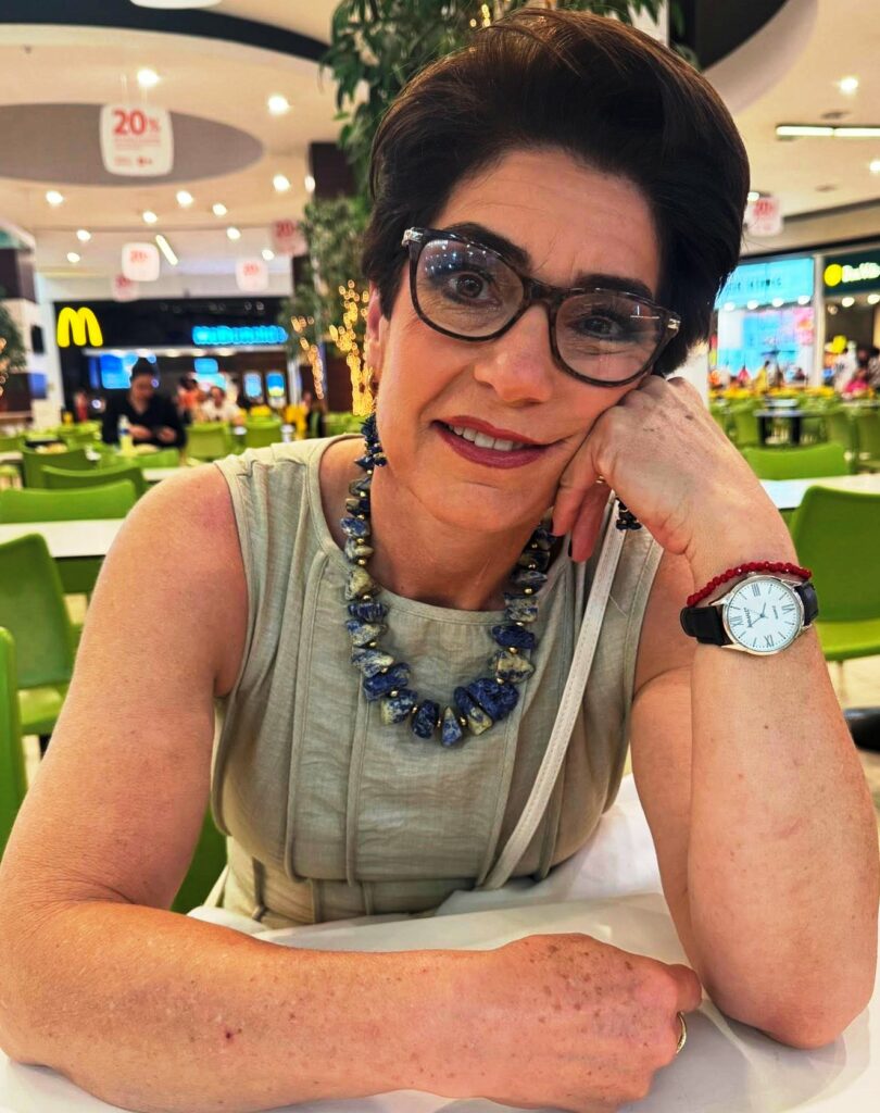 Saiba quem faz aniversário hoje, dia 23/12/25, por Dora Nunes