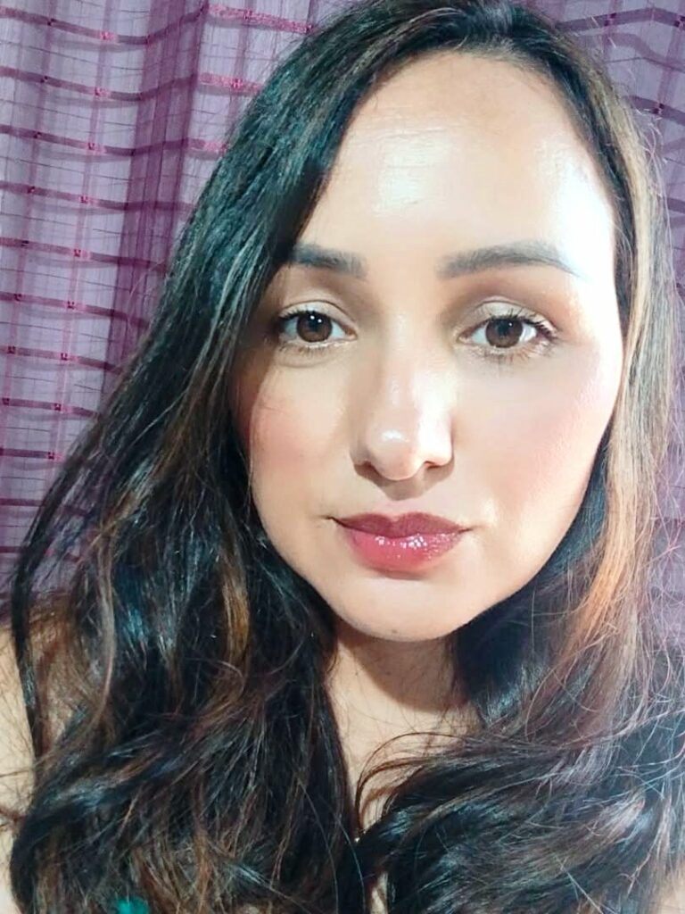 Saiba quem faz aniversário hoje, dia 03/12/25, por Dora Nunes