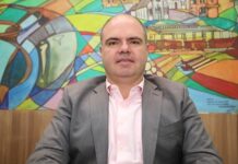 Template Colunistas – Yhuldes Giovani